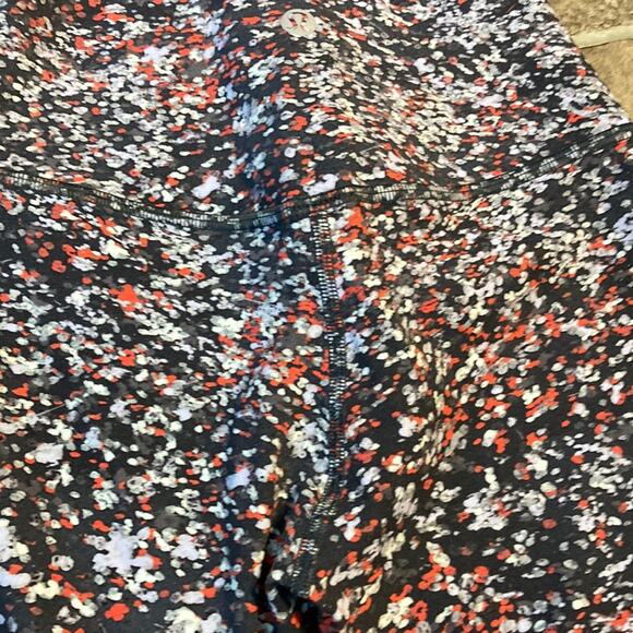 NWT Lululemon Align HR Crop 21” Water Blossom Multi Sz 2 - Picture 13 of 14